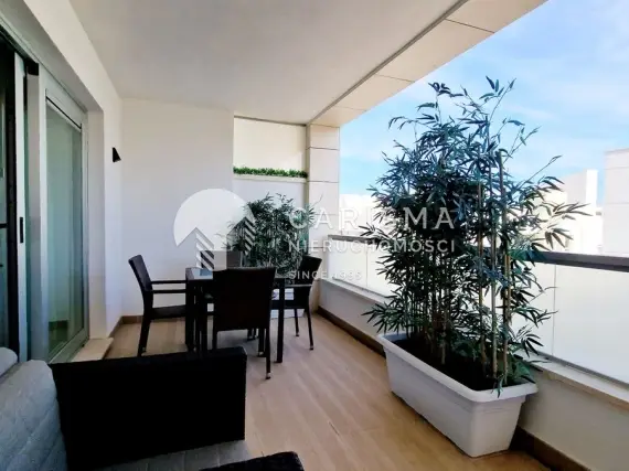 Nowoczesny dwupoziomowy penthouse blisko plaży 2