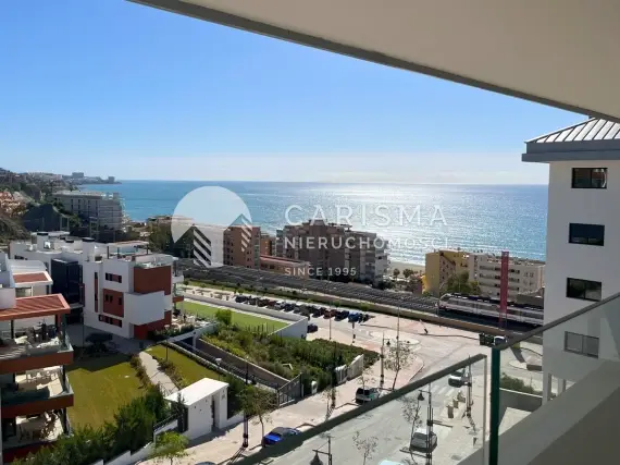(2) Nowoczesny dwupoziomowy penthouse z widokiem na morze