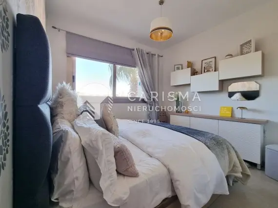(43) Luksusowy apartament przy plaży z panoramicznym widokiem na morze
