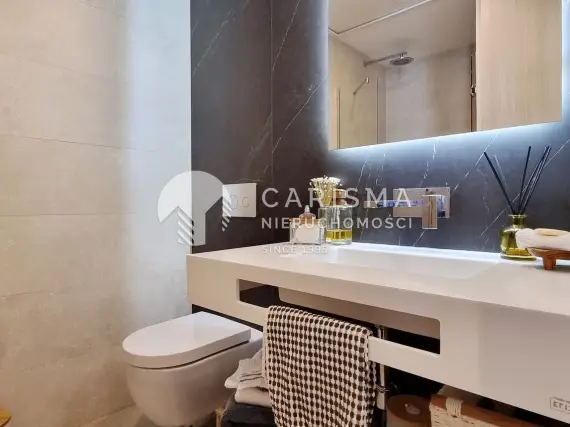 (52) Luksusowy apartament przy plaży z panoramicznym widokiem na morze