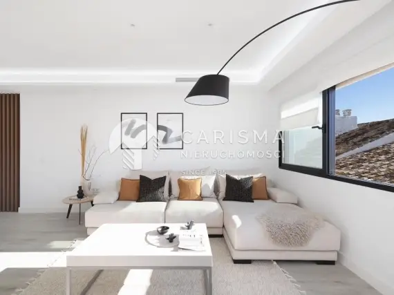 (9) Elegancki apartament w drugiej linii portu Puerto Banus