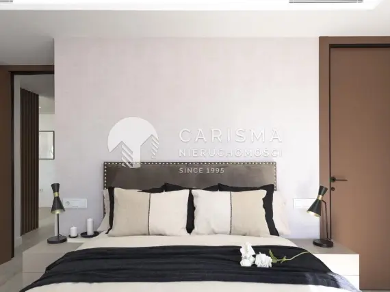 (19) Elegancki apartament w drugiej linii portu Puerto Banus