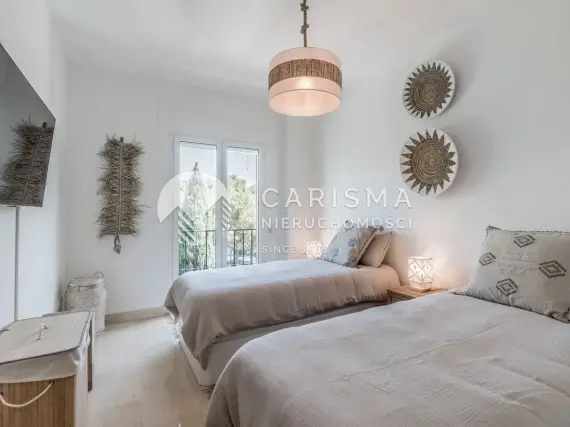(8) Odnowiony luksusowy penthouse z widokiem na górę La Concha