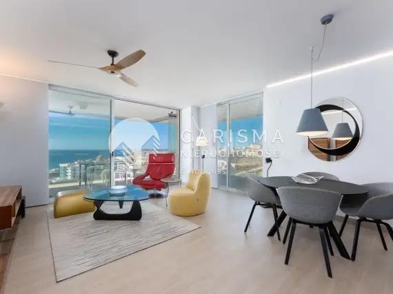 (4) Luksusowy apartament w prestiżowym kompleksie z pięknym widokiem na morze