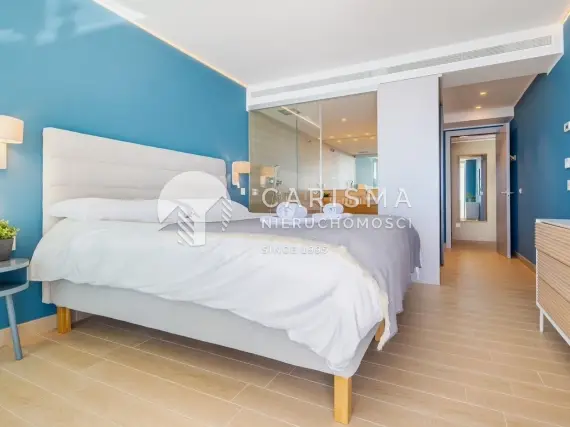 (14) Nowoczesny apartament z panoramicznym widokiem na morze blisko plaży