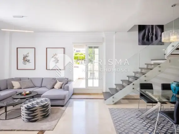 Nowoczesny dwupoziomowy penthouse w prestiżowej dzielnicy Marbelli 1