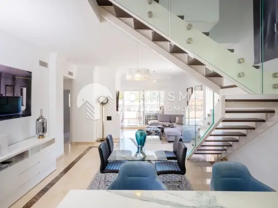 Nowoczesny dwupoziomowy penthouse w prestiżowej dzielnicy Marbelli 2