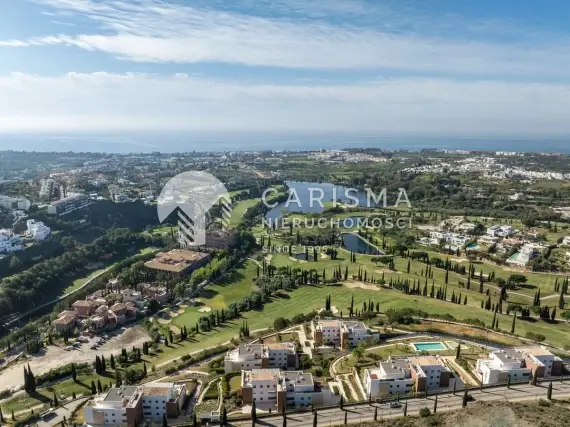 Nowoczesny apartament na parterze przy polu golfowym z widokiem na morze 1