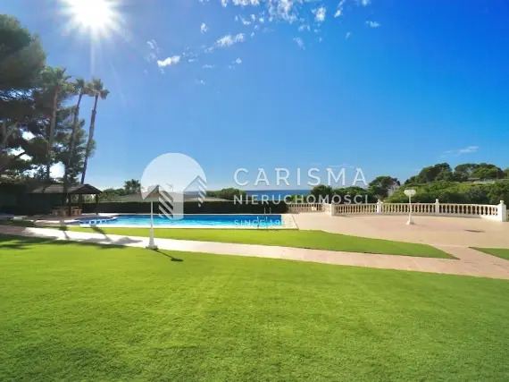 Apartament z widokiem na morze blisko centrum Moraira 2