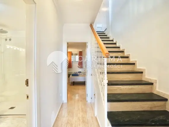(21) Apartament z widokiem na morze blisko centrum Moraira