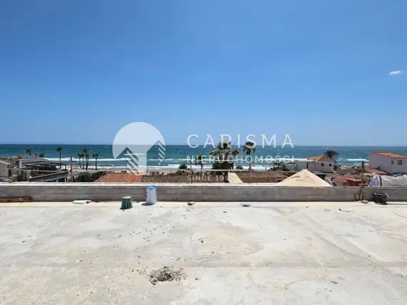 (11) Nowa, luksusowa willa 100 metrów od plaży, Elviria, Marbella East