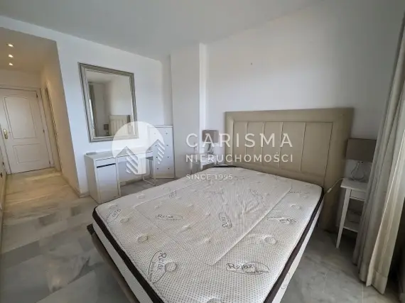 (10) Apartament na Pierwszej Linii Brzegowej w Calahonda, Costa del Sol