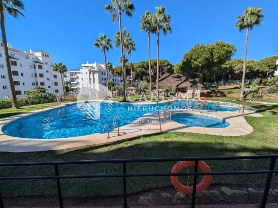 (42) Apartament na Pierwszej Linii Brzegowej w Calahonda, Costa del Sol