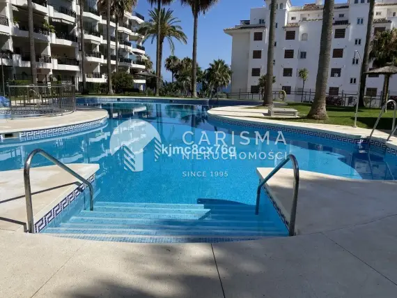 (26) Wyjątkowy apartament z 3 sypialniami na pierwszej linii brzegowej w Calahonda, Mijas Costa