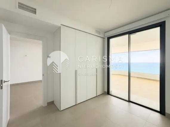 (14) Apartament w prestiżowym kompleksie blisko plaży z panoramicznym widokiem