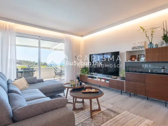 (9) Nowoczesny apartament w nowym budownictwie z widokiem na morze