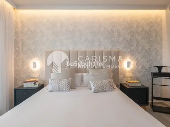 (22) Nowoczesny apartament w nowym budownictwie z widokiem na morze