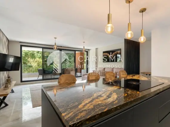 (4) Nowoczesny apartament parterowy w luksusowym kompleksie