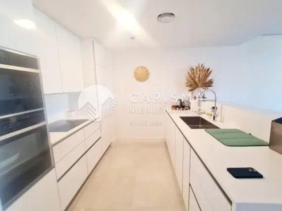 (5) Nowoczesny apartament tuż przy polu golfowym