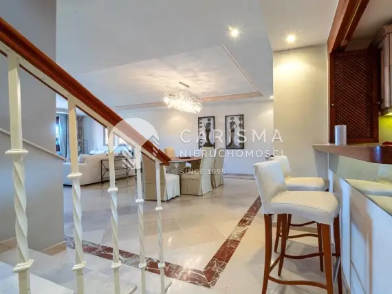 (15) Luksusowy penthouse w pierwszej linii brzegowej, New Golden Mile, Costa del Sol