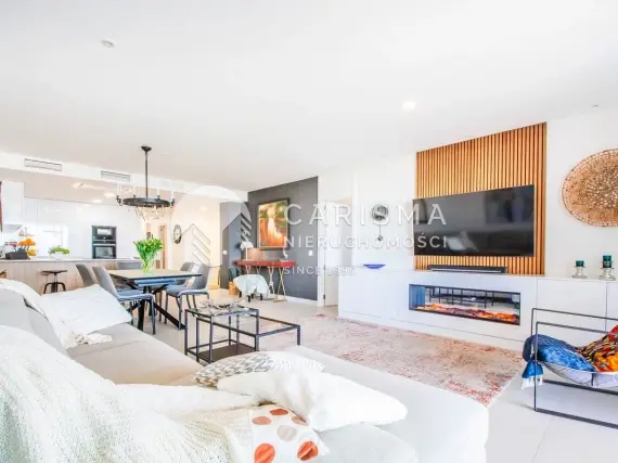(8) Nowoczesny apartament przy polu golfowym z pięknym widokiem