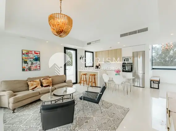 (6) Nowoczesny penthouse z panoramicznym widokiem na okolicę