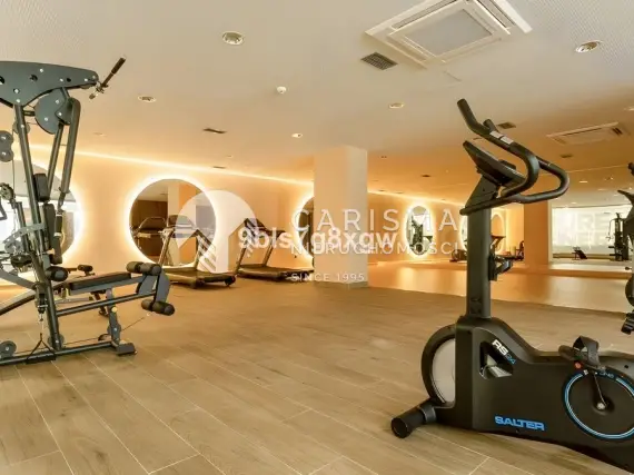 (33) Dwupoziomowy nowoczesny penthouse gotowy do zamieszkania