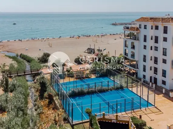 (24) Nowoczesny apartament na parterze z dostępem do plaży