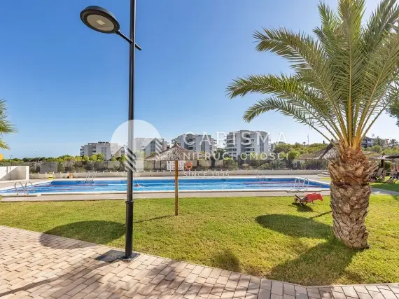 (31) Apartament na pierwszym piętrze w Villamartin, Orihuela Costa