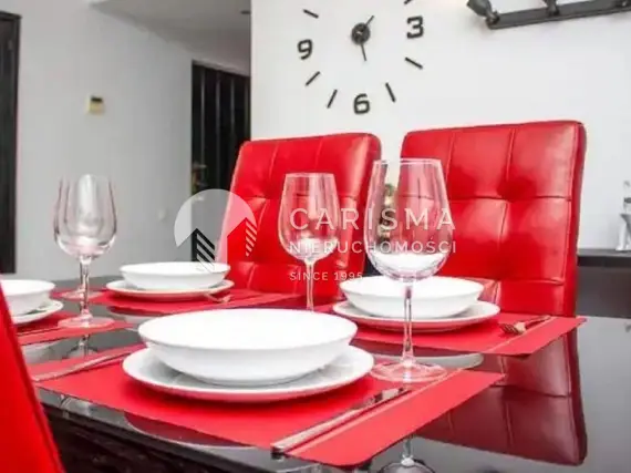 (9) Nowoczesny apartament w pierwszej linii brzegowej w sercu Puerto Banus