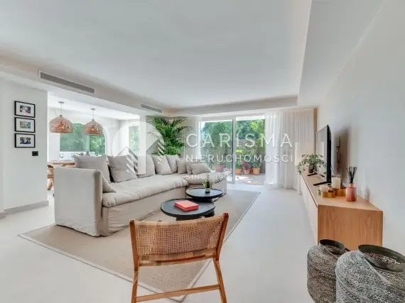 Luksusowy apartament na parterze w otoczeniu tropikalnych ogrodów 2
