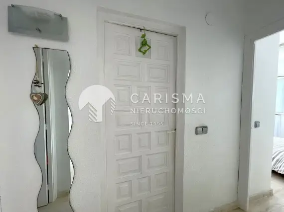 (17) Domek szeregowy na terenie osiedla z basenem w Moraira