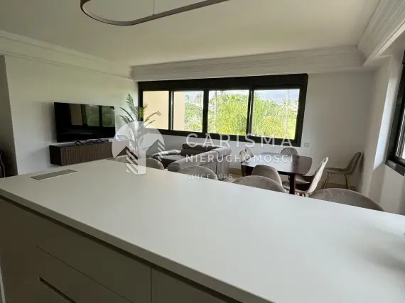 (6) Apartament w prestiżowej dzielnicy  w pierwszej linii pól golfowych