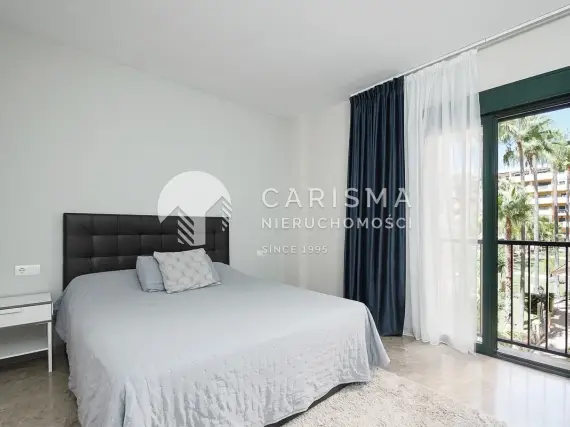 (10) Apartament z widokiem na morze tuż przy plaży