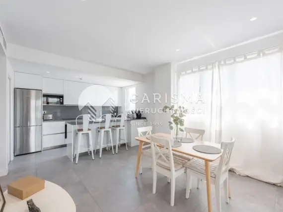 (8) Nowoczesny apartament w nowym budownictwie kilka kroków od plaży