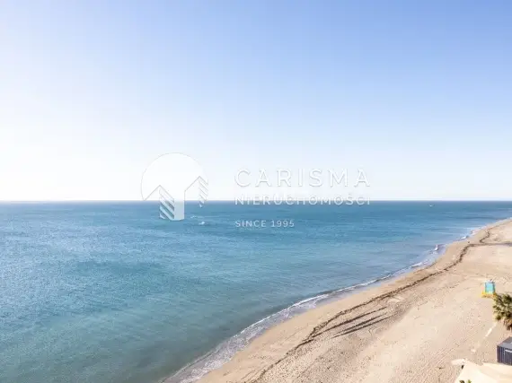 (4) Apartament tuż przy plaży z pięknym panoramicznym widokiem na morze