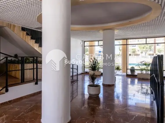 (21) Apartament tuż przy plaży z pięknym panoramicznym widokiem na morze