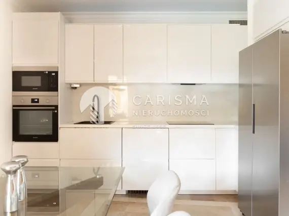 (8) Przestronny apartament w malowniczej miejscowości