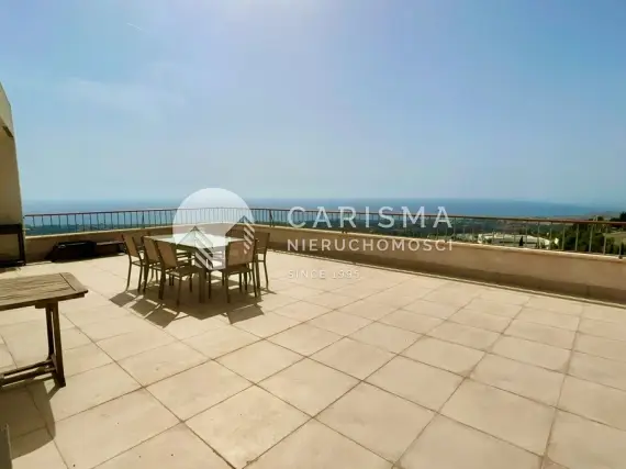 (5) Penthouse z pięknym panoramicznym widokiem na morze