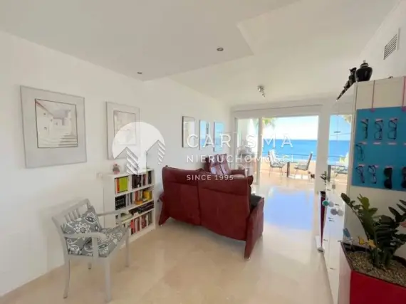 (6) Apartament tuż przy plaży z pięknym widokiem na morze