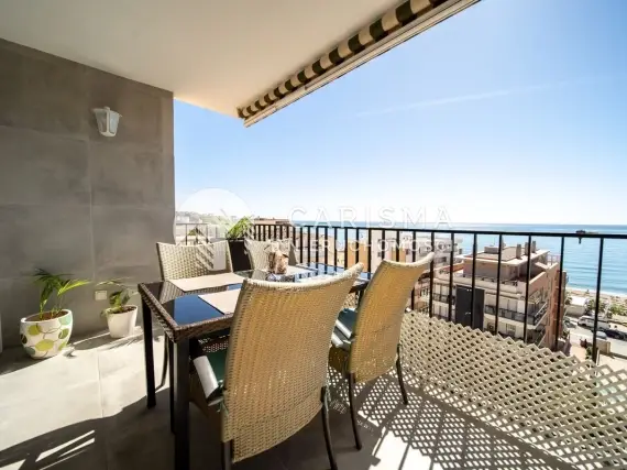 Dwupoziomowy apartament 5 minut od plaży z widokiem na morze 1
