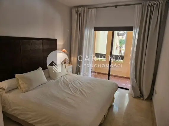 (12) Apartament w prestiżowym kompleksie blisko plaży