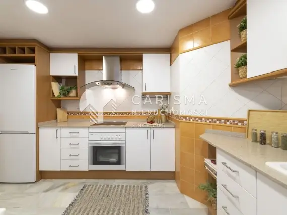 (22) Luksusowy apartament z widokiem na morze w sercu Puerto Banus