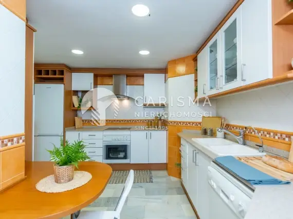(25) Luksusowy apartament z widokiem na morze w sercu Puerto Banus