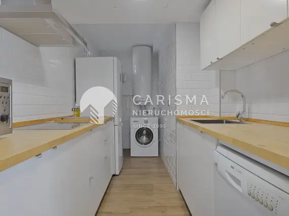 (13) Apartament z widokiem na morze w pierwszej linii portu