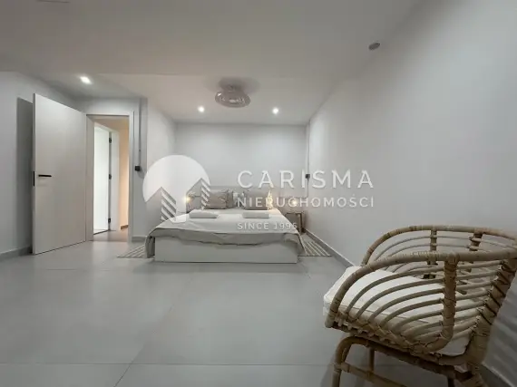 (14) Nowa willa z widokiem na morze w Las Colinas, Costa Blanca