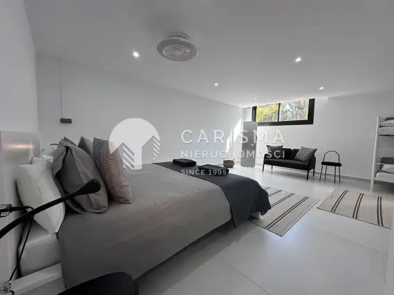 (16) Nowa willa z widokiem na morze w Las Colinas, Costa Blanca