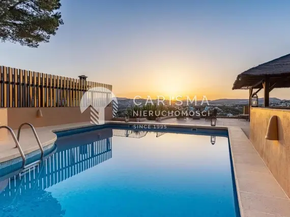 (4) Okazja! Willa z panoramicznym widokiem na morze w Moraira, El Portet