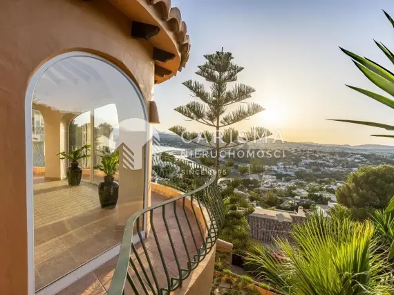 (13) Okazja! Willa z panoramicznym widokiem na morze w Moraira, El Portet
