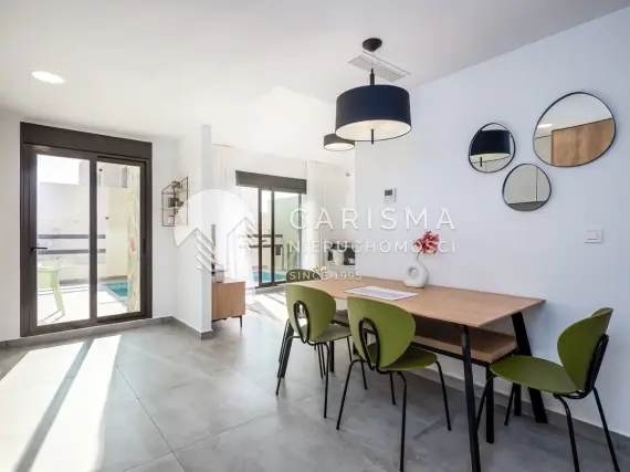 (15) Nowoczesne Wille w Villamartin, Costa Blanca